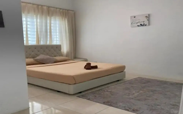 OYO 91086 Bayu Service Apartment