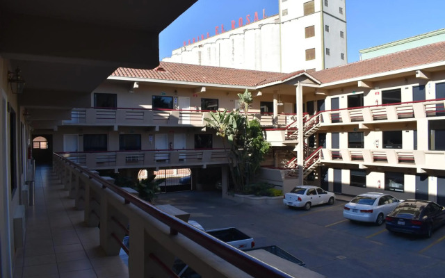 Hotel Frontiere