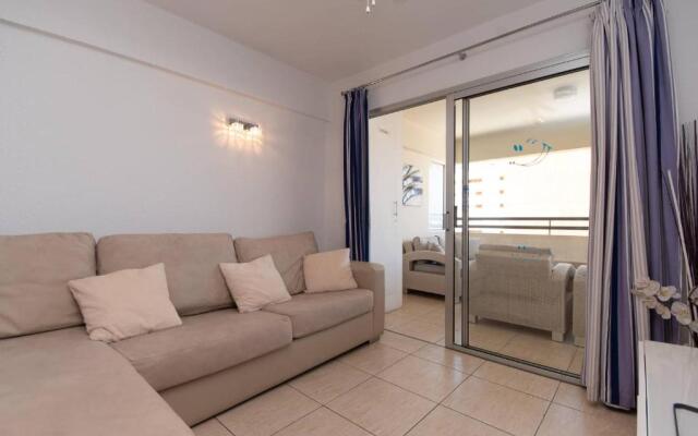Santa Maria 105 - Two Bed with sea views