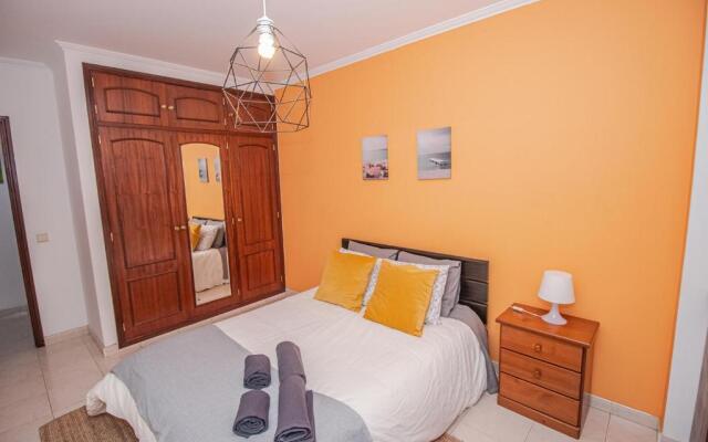 Charming Private Rooms in an Apartment A2 Penha - Faro