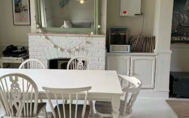 Whitstable - 3 Beds - Sleeps 6 - Pet Friendly