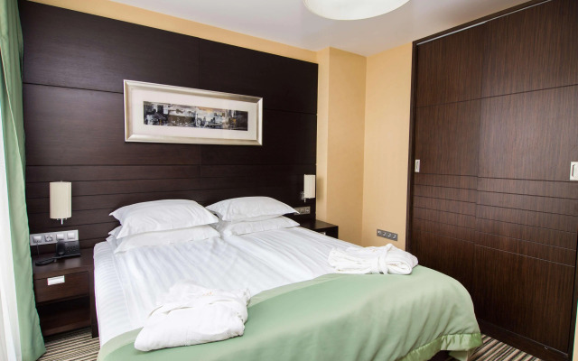 Best Western Plus Olives City Hotel