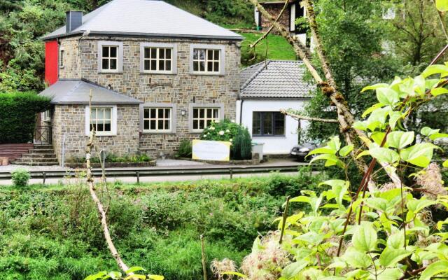 Charming Holiday Home In Durbuy With Garden