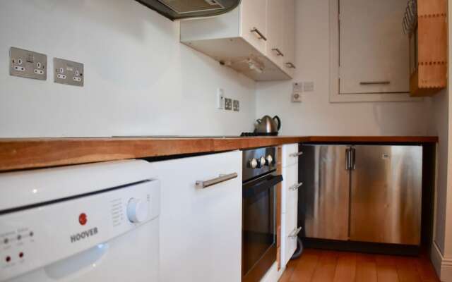 Modern Bright 1 Bedroom Apartment in Central Dublin