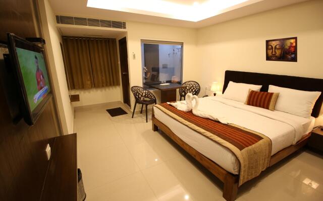 Sri Maharaja Inn