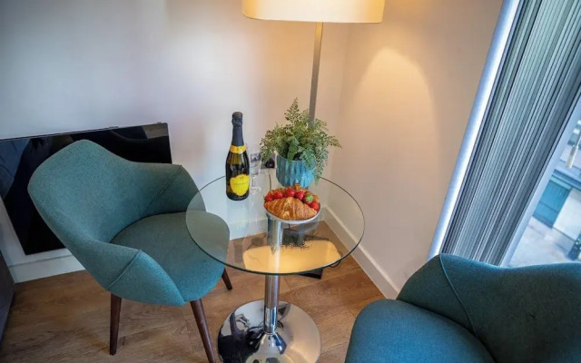 Sheffield 3rd fl City Studio Apartment