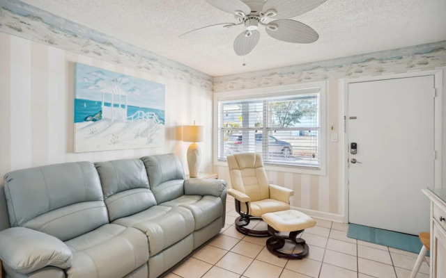 Harbor House 37