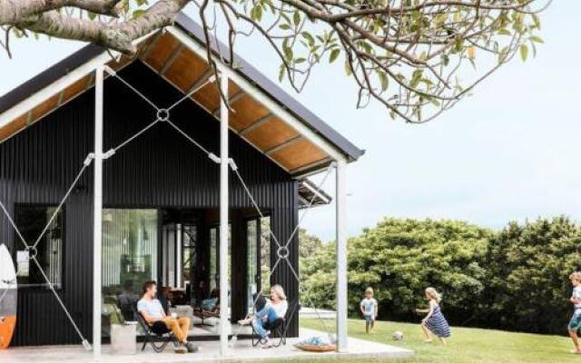 THE SHED Gerroa 4pm checkout on Sundays and Public Holidays