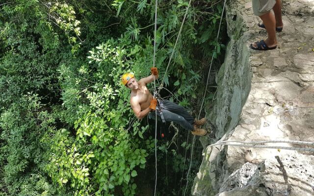 Gilmar Taakbil Luum Lojam Villas, Suites & Spa