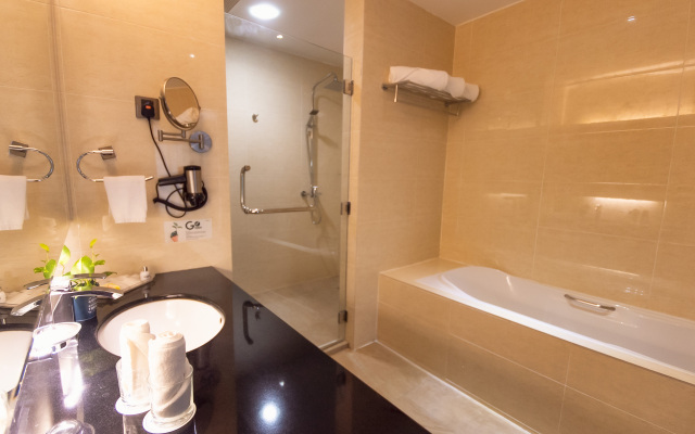 Kinta Riverfront Hotel & Suites