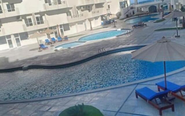 Sea View * Swimming Pools * Near ElGouna * WiFi G49