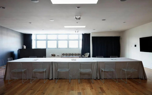 Ace Hotel and Swim Club