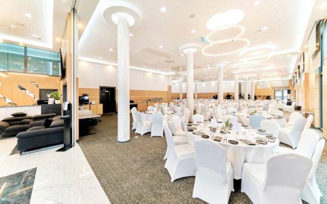 WENS Hotel