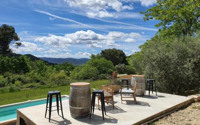 Bastide Bellugue Maison d'hôtes réseau Bienvenue à La Ferme à 3 minutes de Lourmarin
