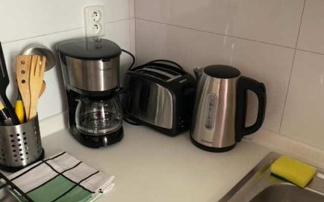 Large 3 Bedroom Family Apartment With Balcony