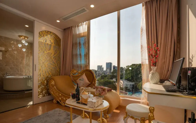 Saigon Royal Hotel