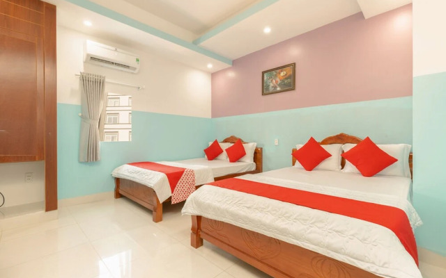 Oyo 621 Hoang Truong Hotel