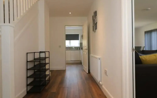 Railway House 5 bed - Maryhill