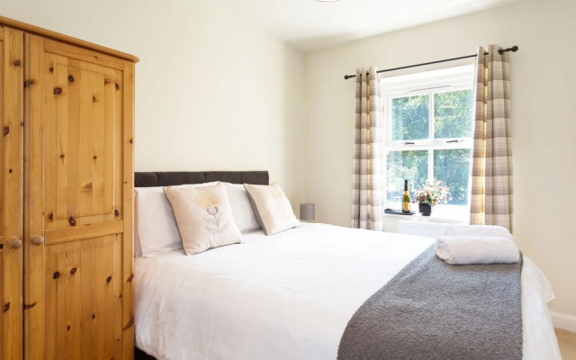 1 Springwater View