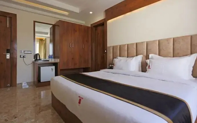 Hotel White Rock Sector 68  Sohna Road