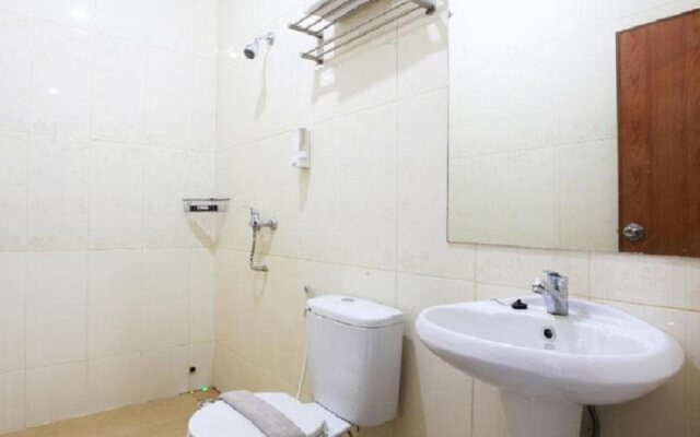 RedDoorz Plus near Living World Pekanbaru
