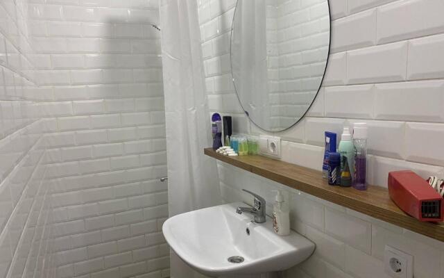 City Center Apart with Garden AC Near Metro