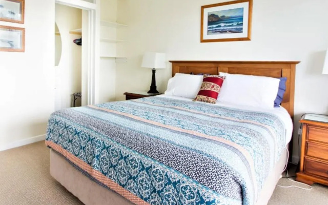 Mangawhai Lodge
