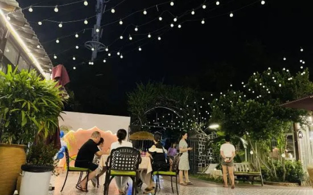 Nankai Garden Holiday Homestay (Shenzhen Dapeng Jiaochangwei Branch)