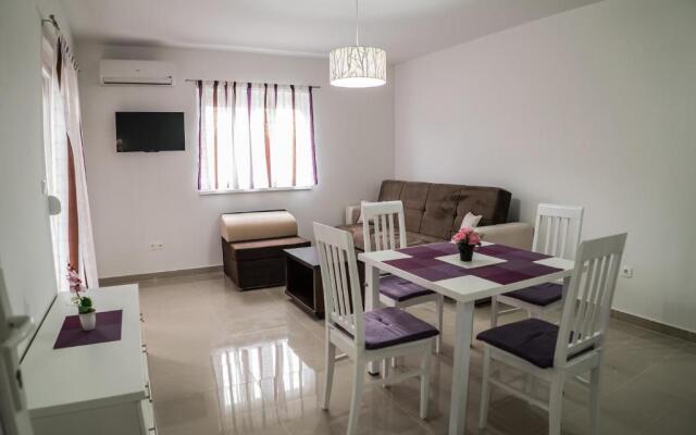Apartments Malina