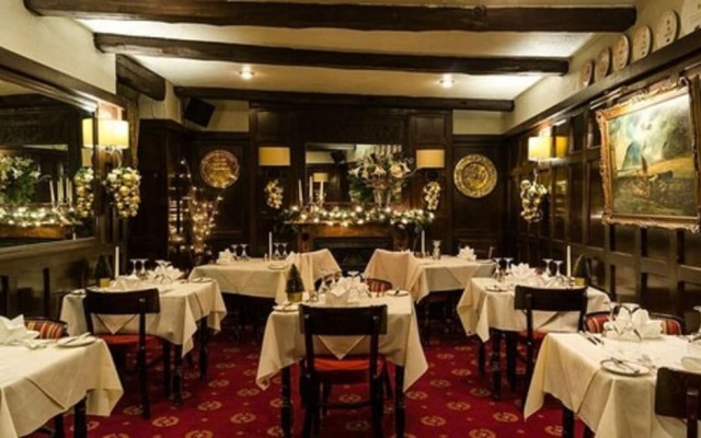 Rising Sun Hotel