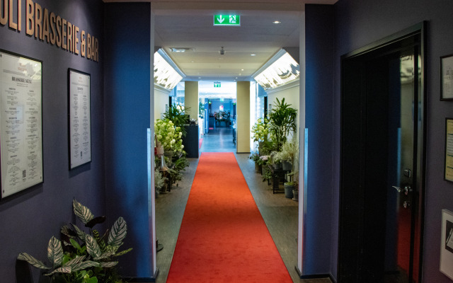 Tivoli Hotel