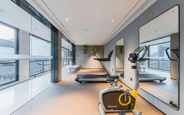 Ji Hotel Suzhou Baodai Road Metro Station