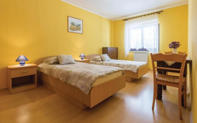 Awesome Home in Savudrija With Wifi and 2 Bedrooms