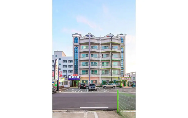 Yangyanghaemajigil Condominium