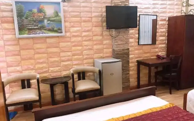 Ha Bao Chau 1 Hotel