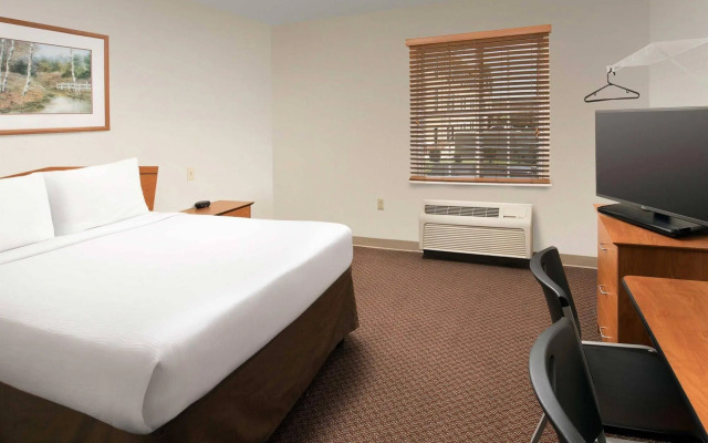 WoodSpring Suites Augusta Riverwatch