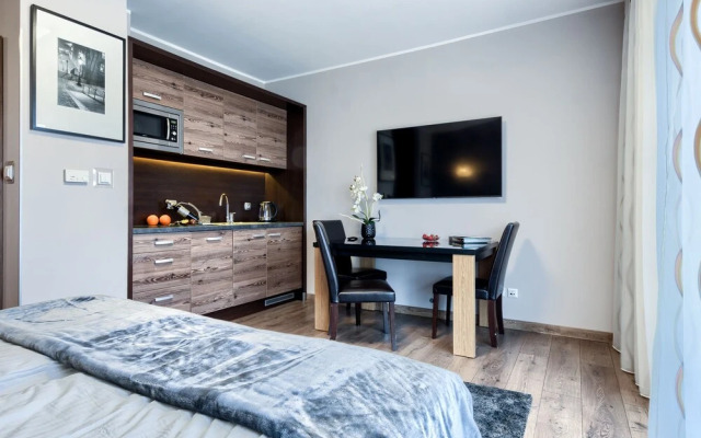 Alibi Apartments