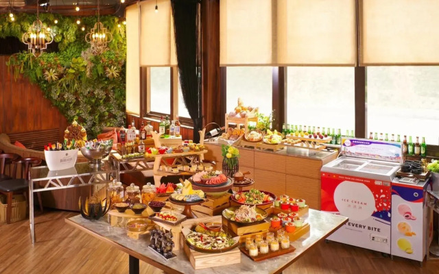 Taipei Garden Hotel