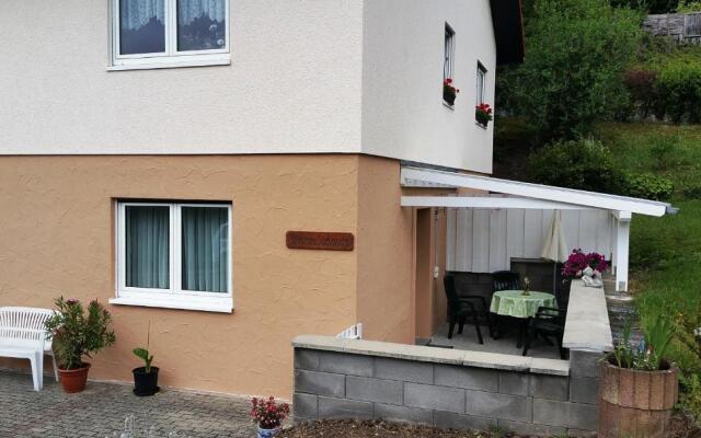 FeWo mit Terrasse - Apartment with terrace