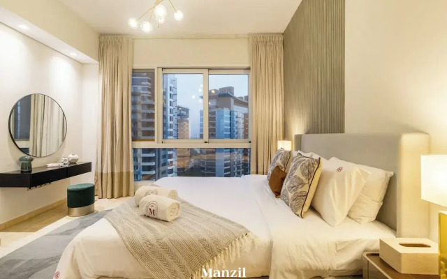2BR + Maid's w Sea Views in Palm near Nakheel Mall