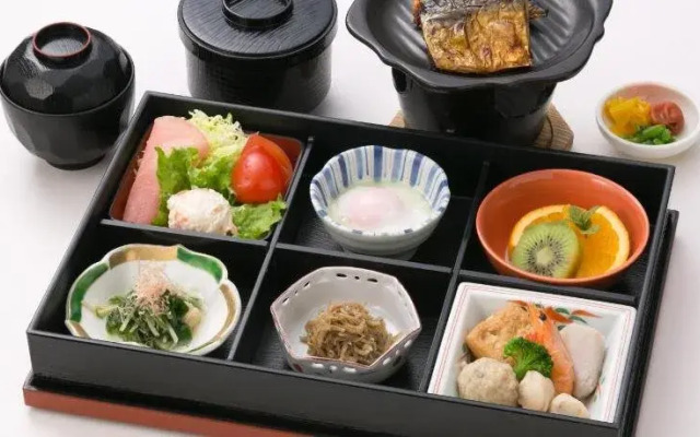 Higashiyama Onsen Maple Plaza