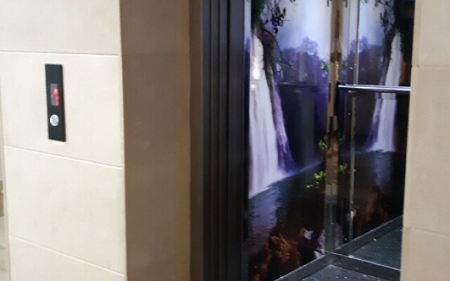 Hotel Batumi Palace