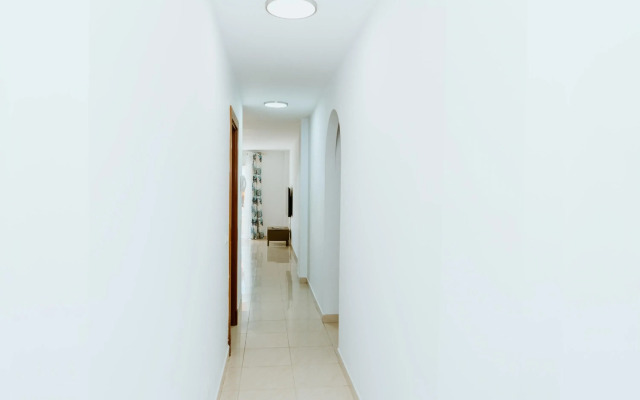 Seaview Splendor 2 Bedroom Modern Comfort