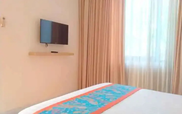 Dermaga Keluarga Hotel Sonosewu