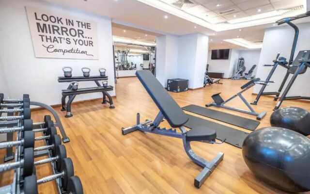 SuperHost - Spacious Apartment In Business Bay With Canal View