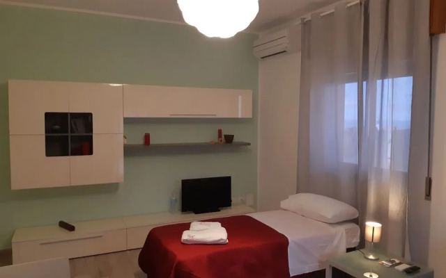 Cesare'S Guests Acitrezza