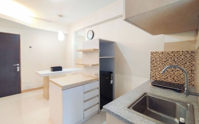 Best Deal And Comfy 1Br Apartment Gateway Ahmad Yani Cicadas