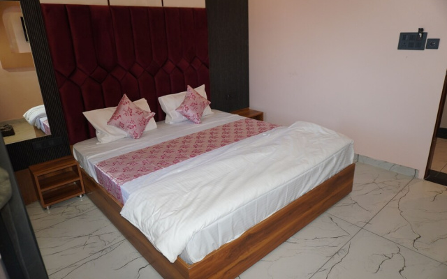 Hotel Galaxy 700