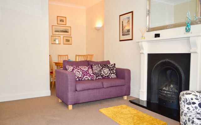 Cosy 1 Bedroom In Central Location
