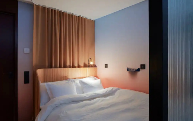 Zzz Dreamscape Hotel